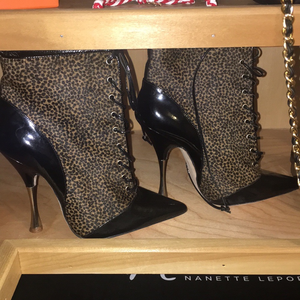 Oscar de la renta $1,095